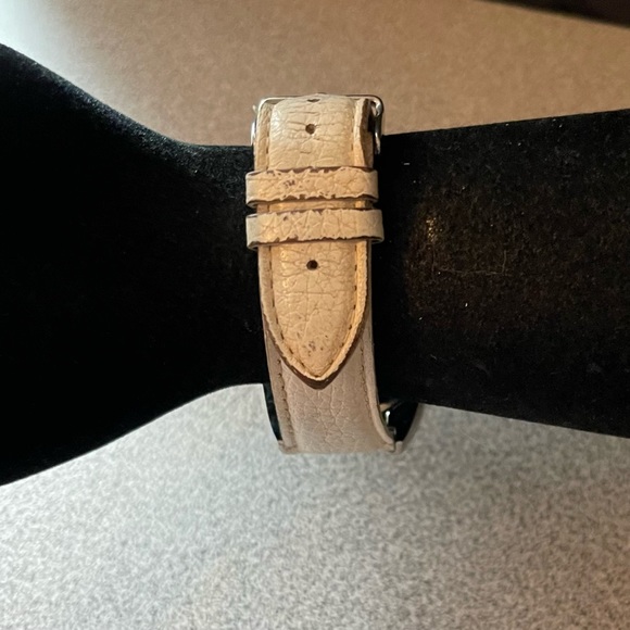 Joan Rivers Classics Two Tone Wristwatch - Picture 4 of 15